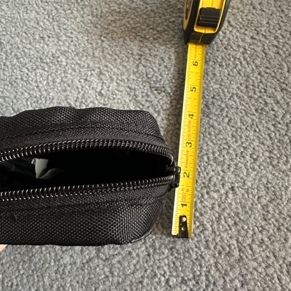 Hundreds 6" pouch - Picture 4 of 4